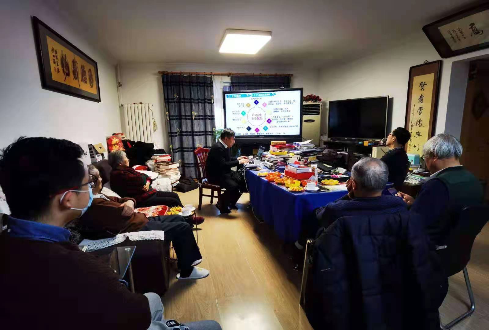 新(xīn)闻图片